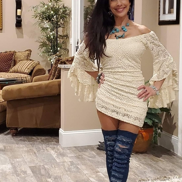 VARIOUS Clothing XS, S, M -  SHOES - Sizes 7, 7.5, 8, JEWELRY, PURSES, DOG items - Picture 2 of 15